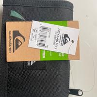 Portafoglio Quiksilver con etichetta