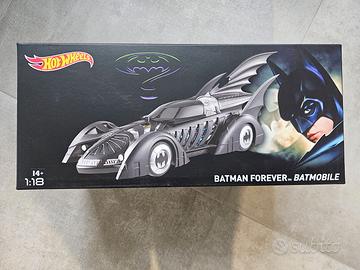 HOT WHEELS BATMAN FOREVER BATMOBILE 1:18 HOTWHEELS