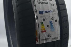 4 pneumatici pirelli 225/45 r18 95y pn15769