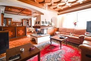 Via de Lai: Appartamento signorile con balcone