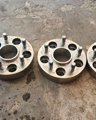 Distanziali evoque 30mm 5x108