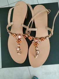 Sandali Cinti