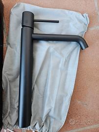 Rubinetto alto nero opaco Imex