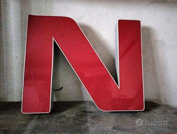 insegna lettera N