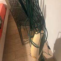 Aspirapolvere folletto