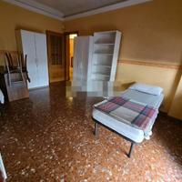 DON BOSCO STANZA SiNGOLA ARREDATA CON TERRAZZO