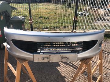 Paraurti anteriore Peugeot 206GT