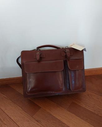 cartella / borsa in vero cuoio.