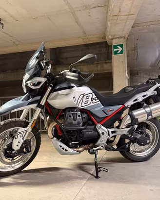 MOTO GUZZI V85 TT - 6/2026 - 1250km - tagliandata