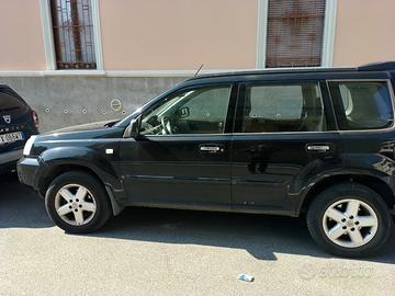Nissan X-Trail T30