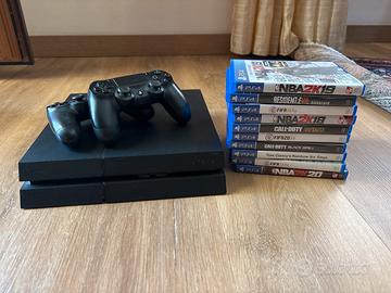 Ps4 + 2 controller + giochi
