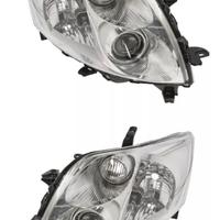 FARO  PROIETTORE SINISTRA + DESTRA  TOYOTA  AURIS 