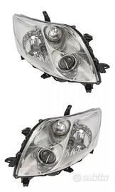 FARO  PROIETTORE SINISTRA + DESTRA  TOYOTA  AURIS 