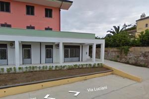 Locale commerciale via pastore