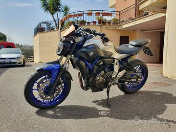Yamaha mt-07