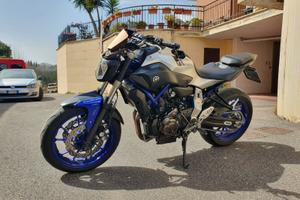 Yamaha mt-07