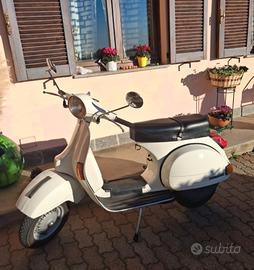Vespa PX125E  restaurata km.8800