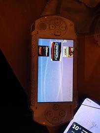 PSP 1000 bianca + giochi inclusi su richiesta