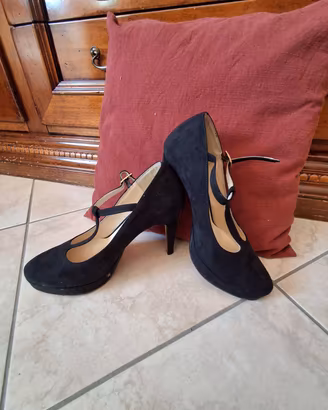 scarpe nere
