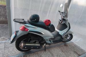 Piaggio Beverly 400
