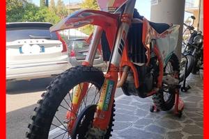 Ktm sxf 450 4 marce factory akrapovic.rate.permute