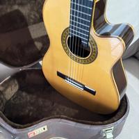 CHITARRA CLASSICA ELETTRIFICATA PALISSANDRO