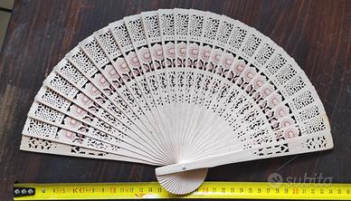30 pezzi di ventagli legno traforato nuovi