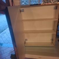 Mobiletto da bagno sospeso con specchiera