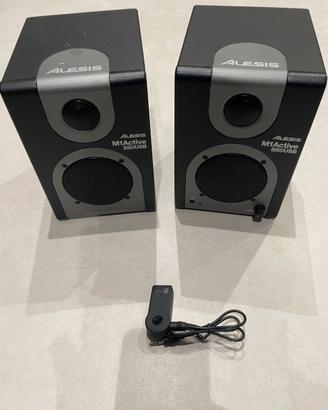 Monitor da studio Alesis M1 Active 320 USB