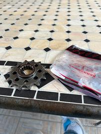 Pignone JTF 1902 14 denti KTM 690 / HUSQVARNA 701