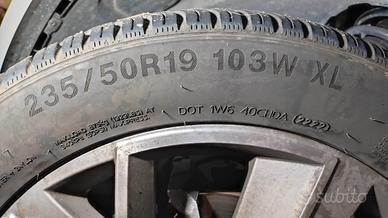 2 gomme termiche 235/50 R19