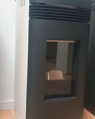 Stufa a pellet NUOVA del Gruppo Piazzetta