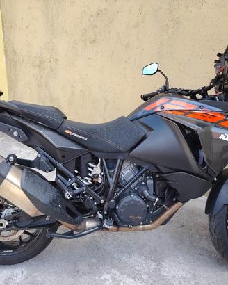 KTM Super Adventure 1290 S 