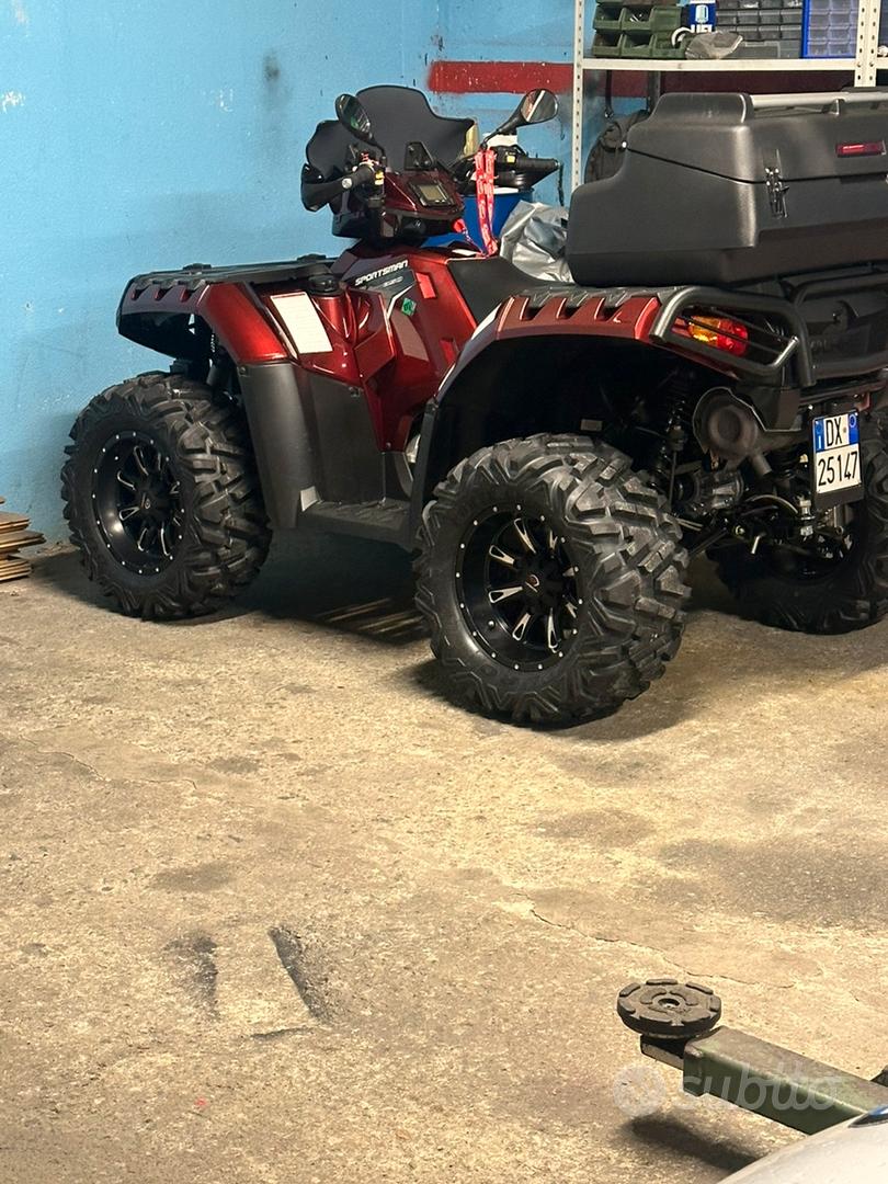 Quad polaris 850 Moto e Scooter In vendita a Catanzaro