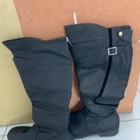 Stivali neri da donna nr. 43 - nuovi