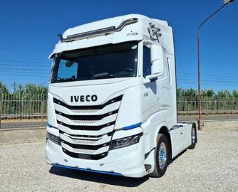 IVECO S-WAY 570 T/FP Km 256200 FULL OPTIONAL