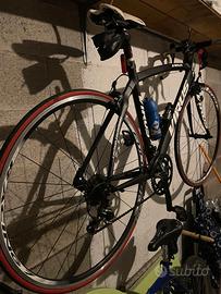 Bicicletta da corsa usata poche volte
