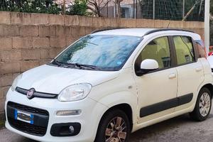 Fiat Panda Lounge Uconnect 1.2 Benz 69CV