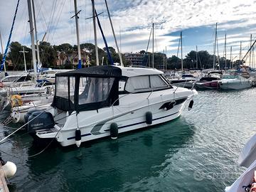 Beneteau Antares 8.80 - 2014