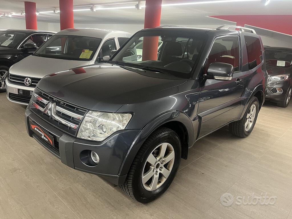 MITSUBISHI Pajero (2006-2009)