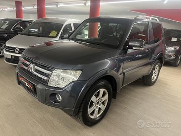Mitsubishi Pajero 3.2 DI-D 4x4 gancio