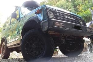 Suzuki samurai SJ 410