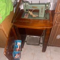 Macchina Da Cucire Roslyn Più Mobile