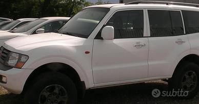 MITSUBISHI Pajero 7 posti