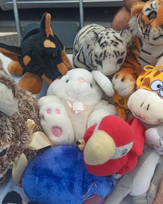 pupazzi peluche