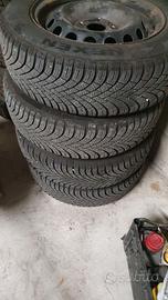 4 cerchi con gomme invernali panda 14"