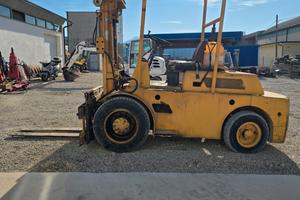 Muletto Caterpillar 6500kg