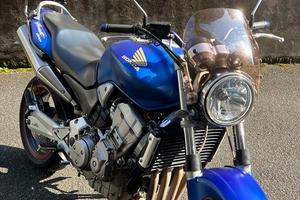 Honda Hornet 900
