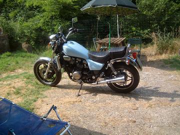Honda VF 750 - 1983 permuta