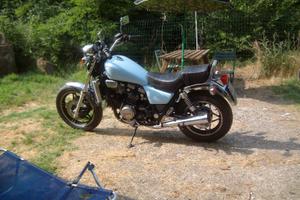 Honda VF 750 - 1983 permuta